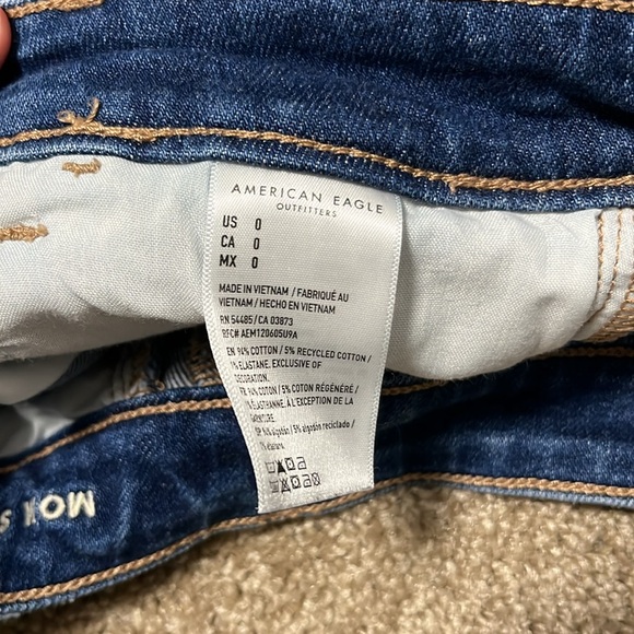 American Eagle Mom Shorts size 0 - Picture 4 of 4